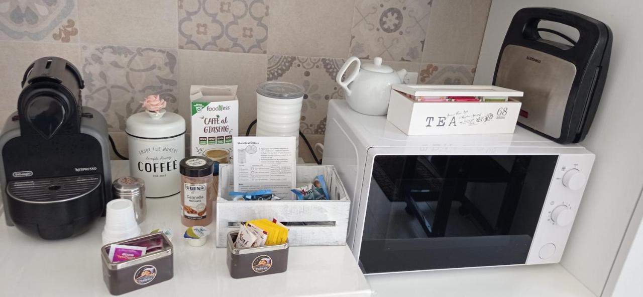 B&B Ale E Gio Пьомбино Екстериор снимка