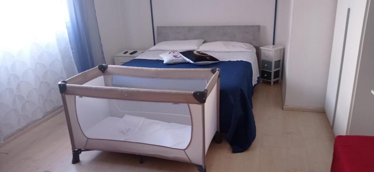 B&B Ale E Gio Пьомбино Екстериор снимка